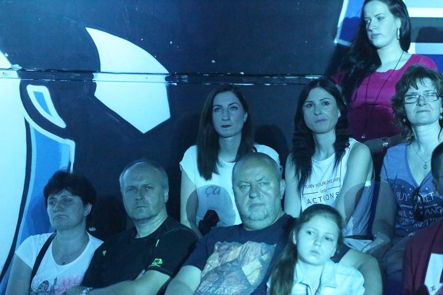 Team v Brně: Vyprodané Rondo bylo na nohou!