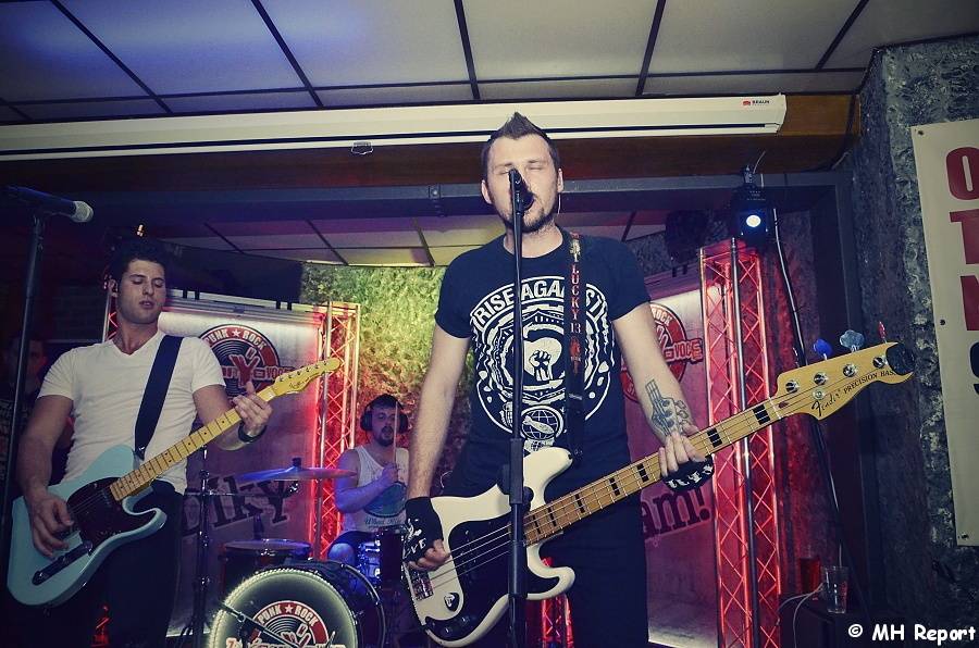 zakázanÝovoce v Kalikováku: Energie a hity rozpumpovaly diváky v Plzni