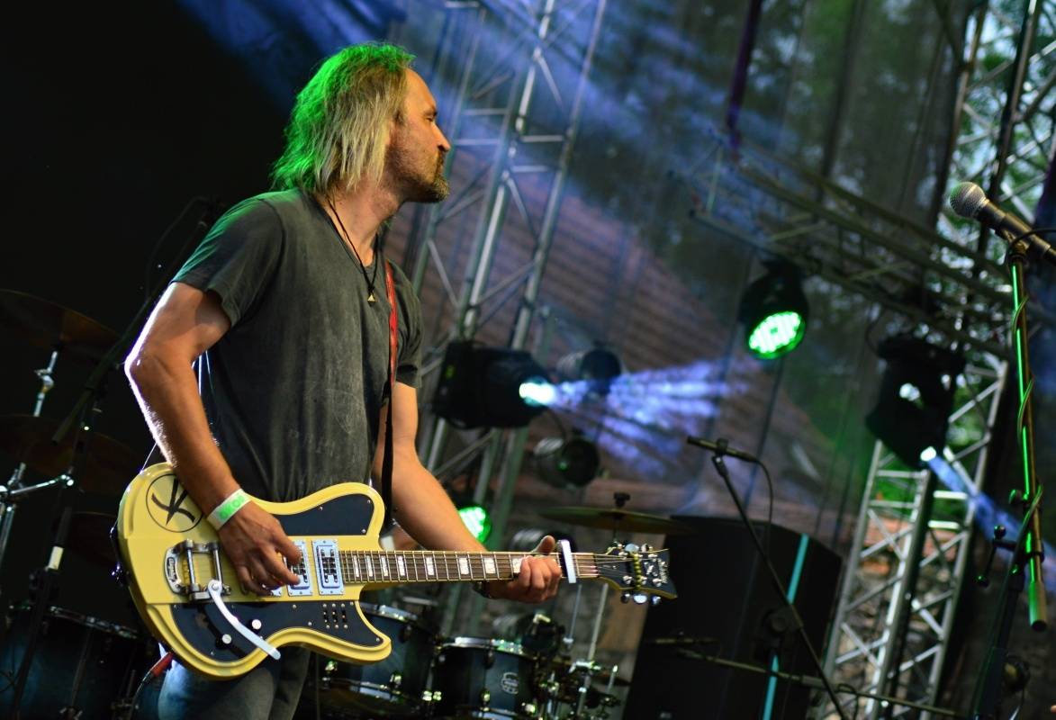 ONLINE: Okoř se šťávou (II.): Hvězdami večerního programu jsou Visací zámek, Sto zvířat, Slza nebo Rybičky 48