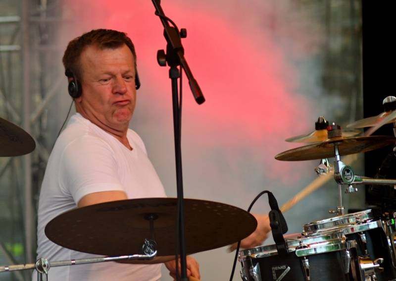 ONLINE: Okoř se šťávou (II.): Hvězdami večerního programu jsou Visací zámek, Sto zvířat, Slza nebo Rybičky 48