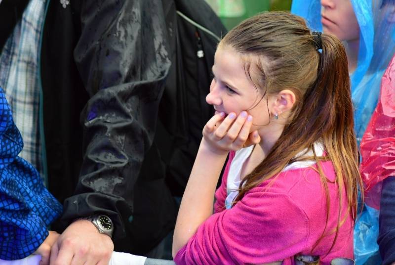 ONLINE: Okoř se šťávou (II.): Hvězdami večerního programu jsou Visací zámek, Sto zvířat, Slza nebo Rybičky 48