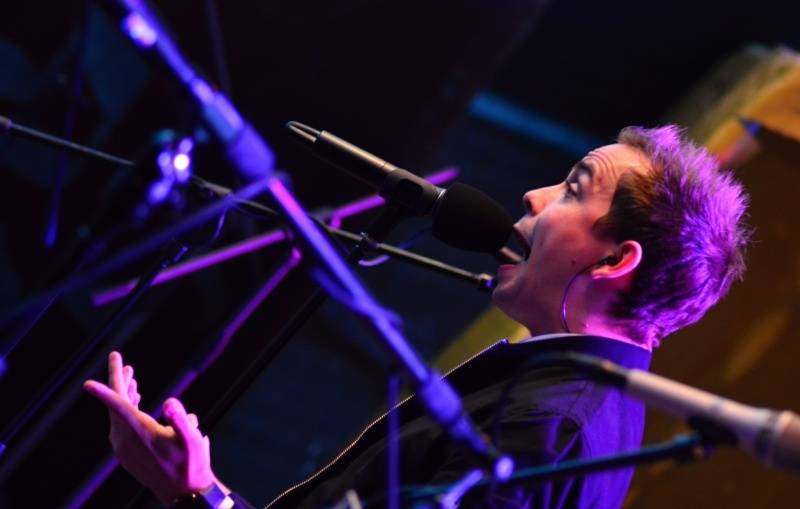 ONLINE: Okoř se šťávou (II.): Hvězdami večerního programu jsou Visací zámek, Sto zvířat, Slza nebo Rybičky 48