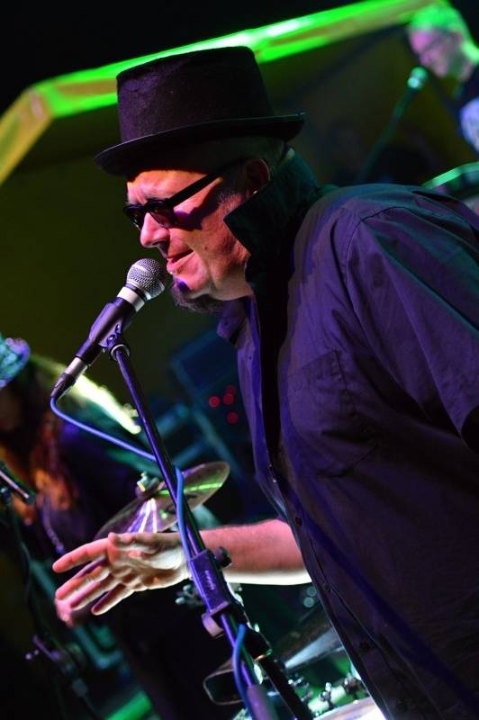 ONLINE: Okoř se šťávou (II.): Hvězdami večerního programu jsou Visací zámek, Sto zvířat, Slza nebo Rybičky 48