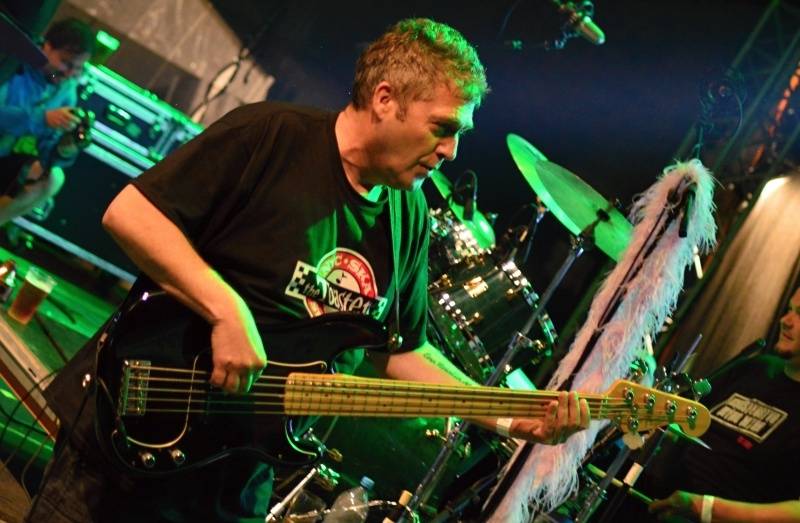 ONLINE: Okoř se šťávou (II.): Hvězdami večerního programu jsou Visací zámek, Sto zvířat, Slza nebo Rybičky 48