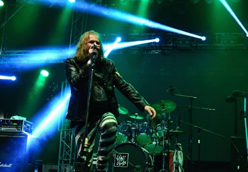 ONLINE: Okoř se šťávou (II.): Hvězdami večerního programu jsou Visací zámek, Sto zvířat, Slza nebo Rybičky 48