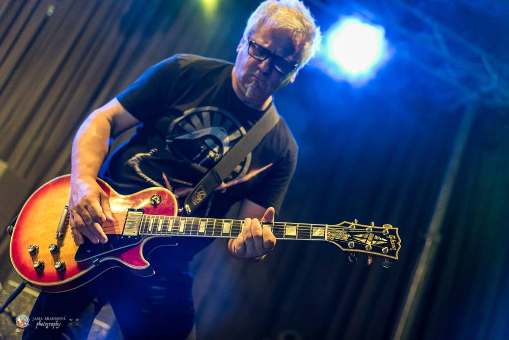 Ani náhodou zpívalo celé DEPO2015 - Alice i po čtvrt století v Plzni zářila 