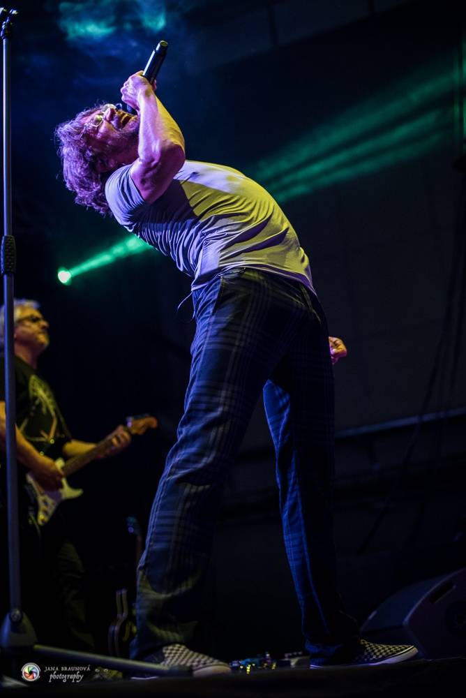 Ani náhodou zpívalo celé DEPO2015 - Alice i po čtvrt století v Plzni zářila 