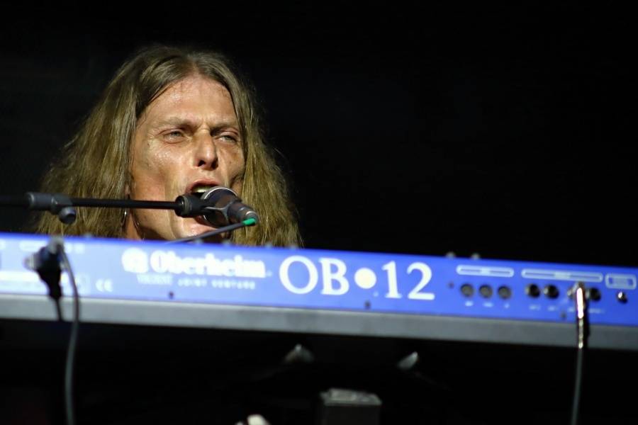 CODA v Litvínově: rocker v tygrovaných legínách a třicet lidí v sále