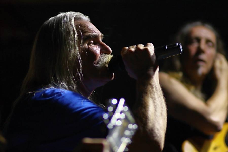 CODA v Litvínově: rocker v tygrovaných legínách a třicet lidí v sále