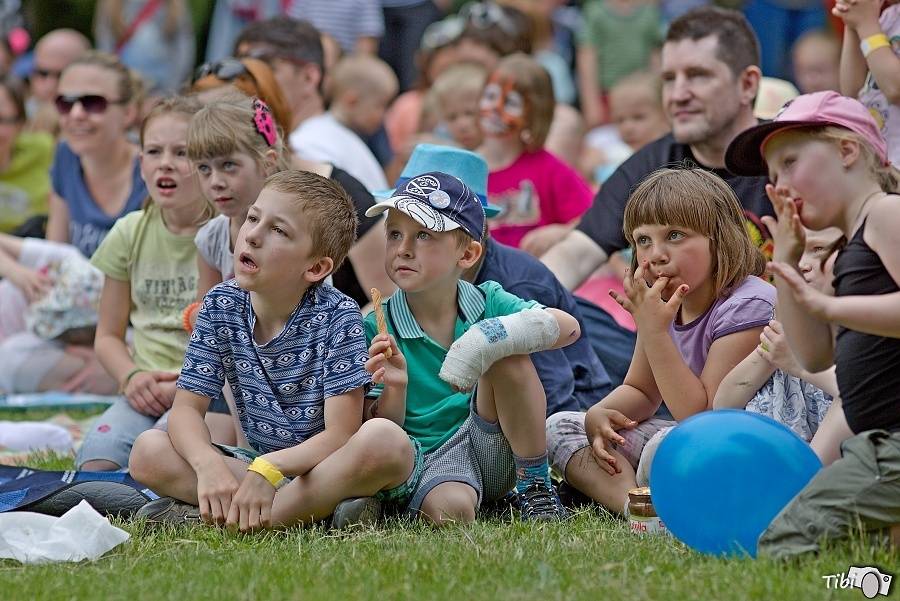 Bohnice obsadily hudební hvězdy: Na Mezi Ploty vystoupili Divokej Bill, Pipes And Pints a další