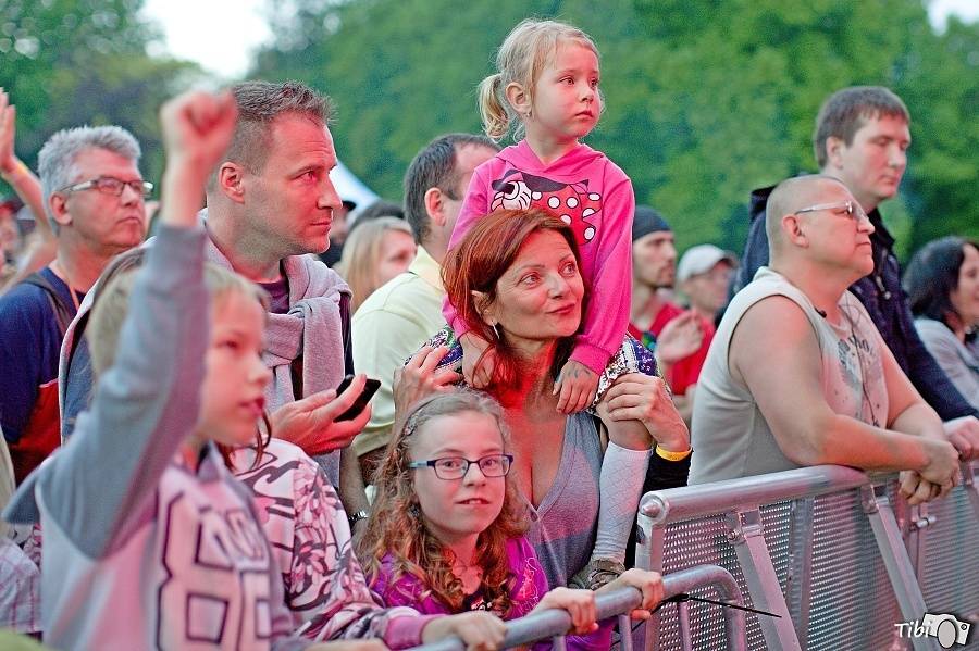 Bohnice obsadily hudební hvězdy: Na Mezi Ploty vystoupili Divokej Bill, Pipes And Pints a další
