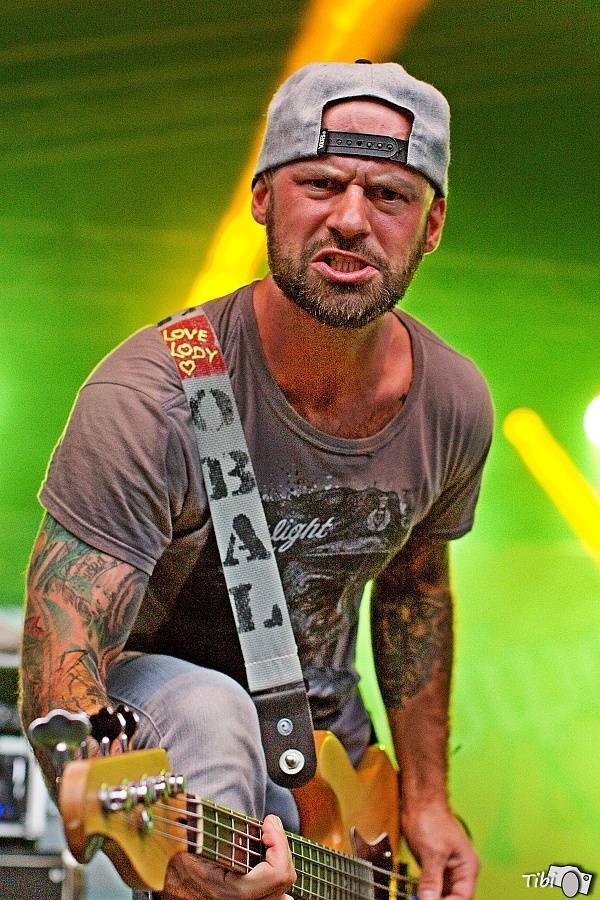 Bohnice obsadily hudební hvězdy: Na Mezi Ploty vystoupili Divokej Bill, Pipes And Pints a další