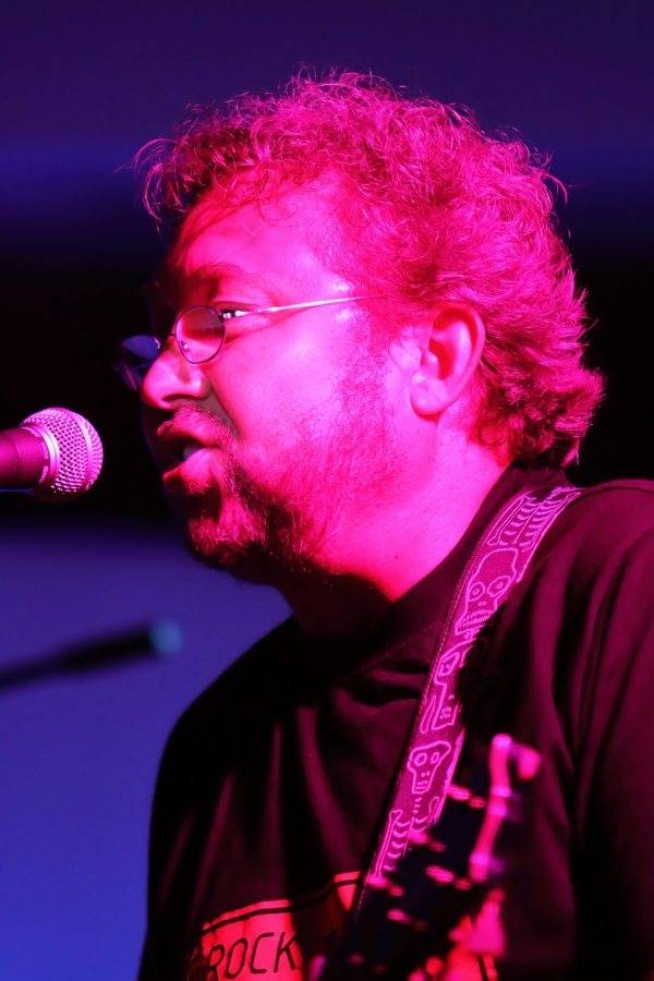 Her & Kings County v Mostě hájili postavení nejdivočejší country kapely všech dob