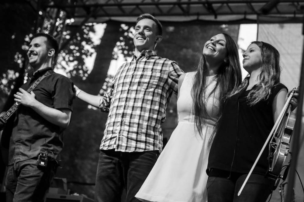 Jelen a Kateřina Marie Tichá ovládli Střelecký ostrov, hráli i písně z nové desky