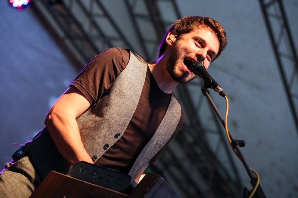 Jelen a Kateřina Marie Tichá ovládli Střelecký ostrov, hráli i písně z nové desky