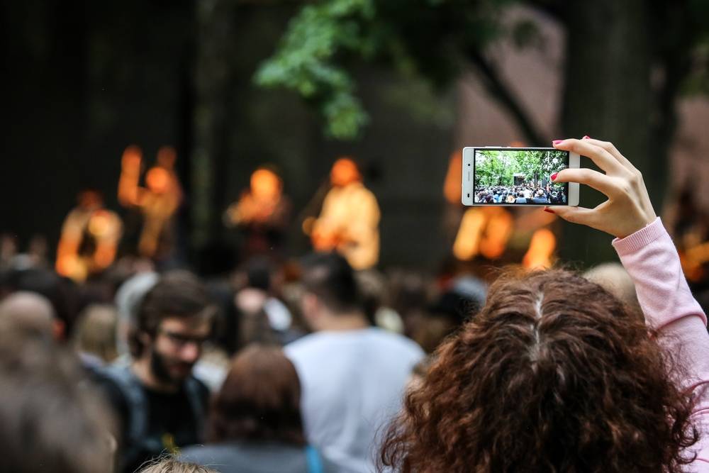 Jelen a Kateřina Marie Tichá ovládli Střelecký ostrov, hráli i písně z nové desky