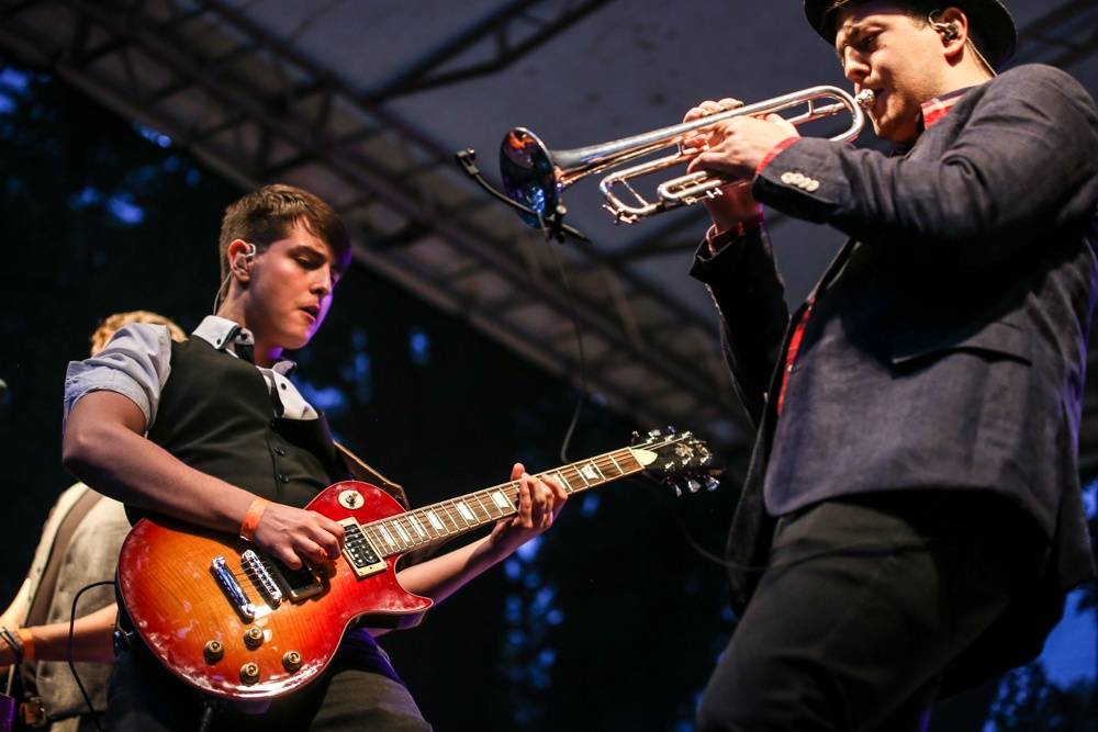 Jelen a Kateřina Marie Tichá ovládli Střelecký ostrov, hráli i písně z nové desky