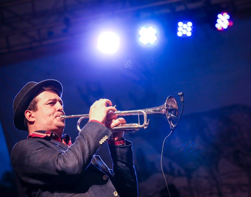 Jelen a Kateřina Marie Tichá ovládli Střelecký ostrov, hráli i písně z nové desky