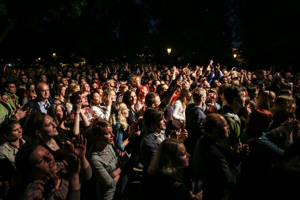 Jelen a Kateřina Marie Tichá ovládli Střelecký ostrov, hráli i písně z nové desky