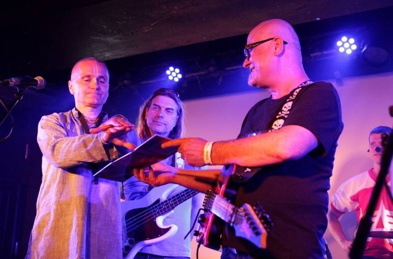 Abraxas oslavil čtyřicet let v Rock Café, kde pokřtil novou výběrovku