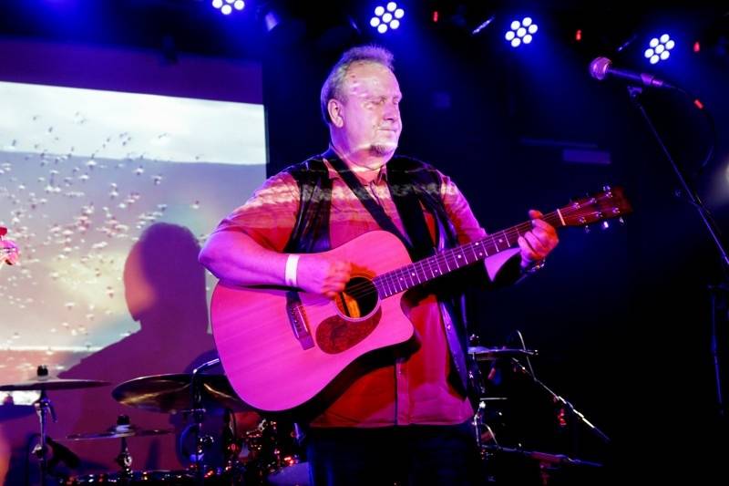 Abraxas oslavil čtyřicet let v Rock Café, kde pokřtil novou výběrovku