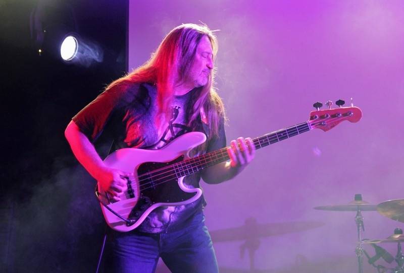 Abraxas oslavil čtyřicet let v Rock Café, kde pokřtil novou výběrovku