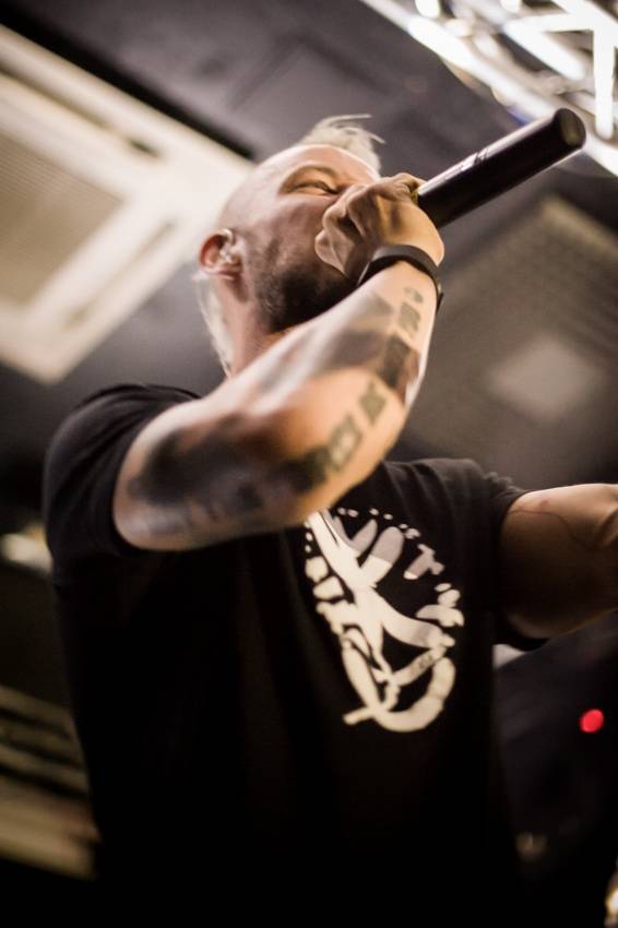 Skyline pokřtili album na vodě! Z Cargo Gallery se stala džungle