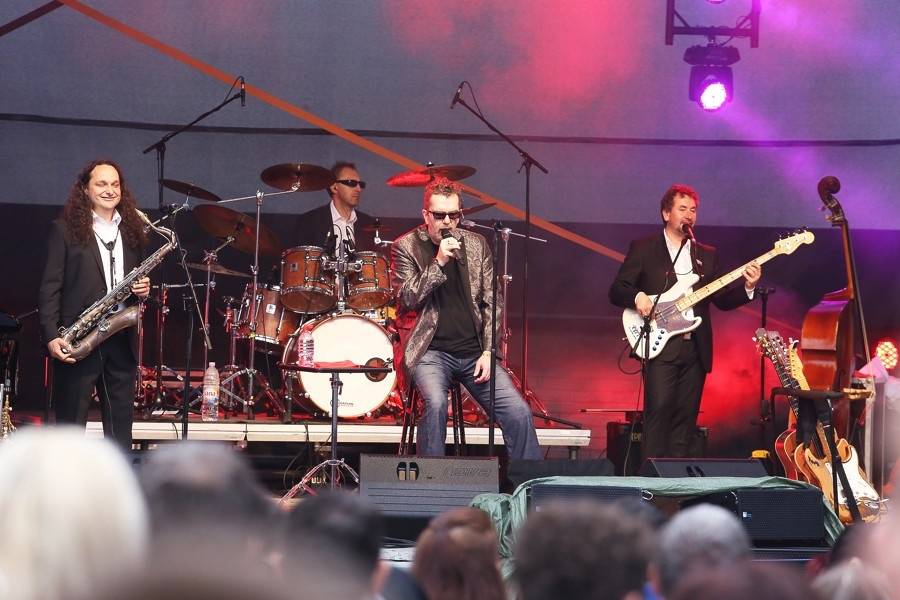 Šansonový Richard Müller: Ani déšť ho v Kyjově nezastavil