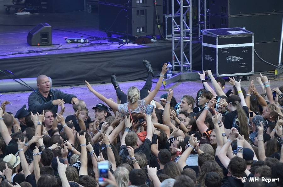 Metalfest v Plzni pokračoval druhým dnem. Ve varu udrželi fanoušky Lordi i Stratovarius 