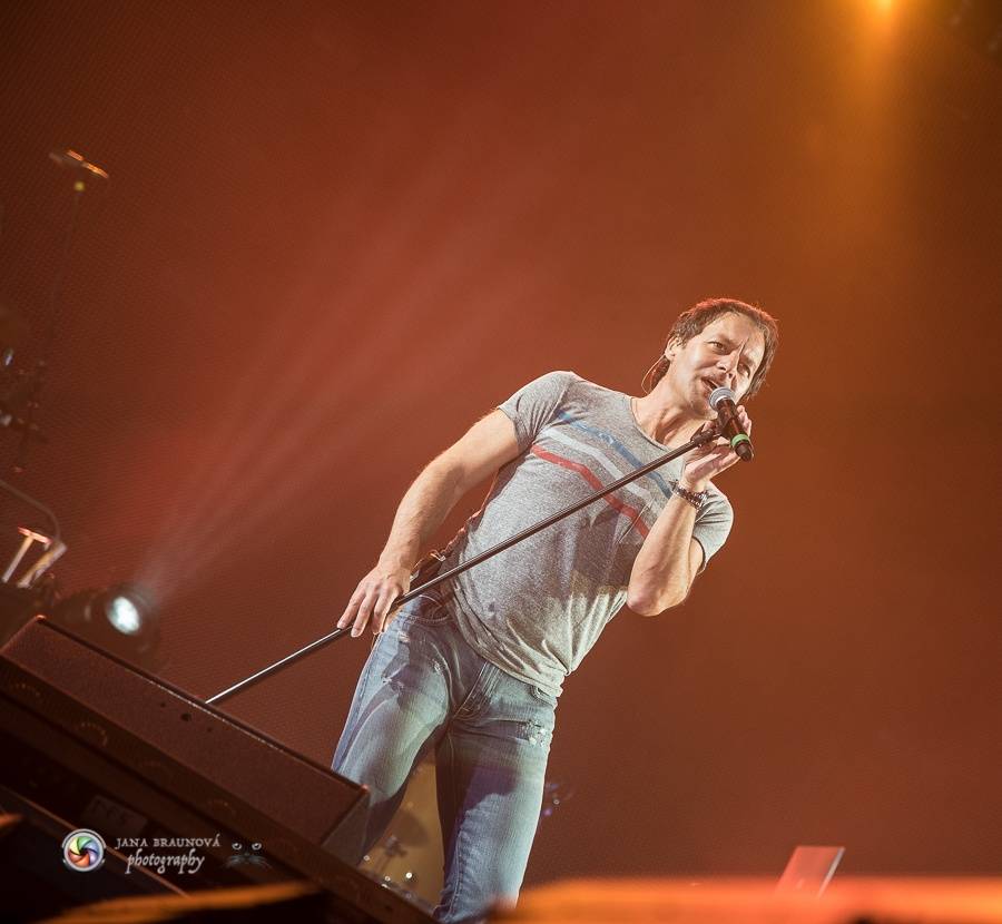 Pavol Habera s kapelou Team rozžhavil plzeňský zimní stadion