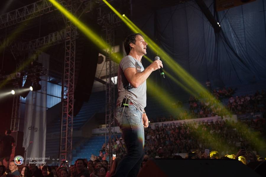 Pavol Habera s kapelou Team rozžhavil plzeňský zimní stadion