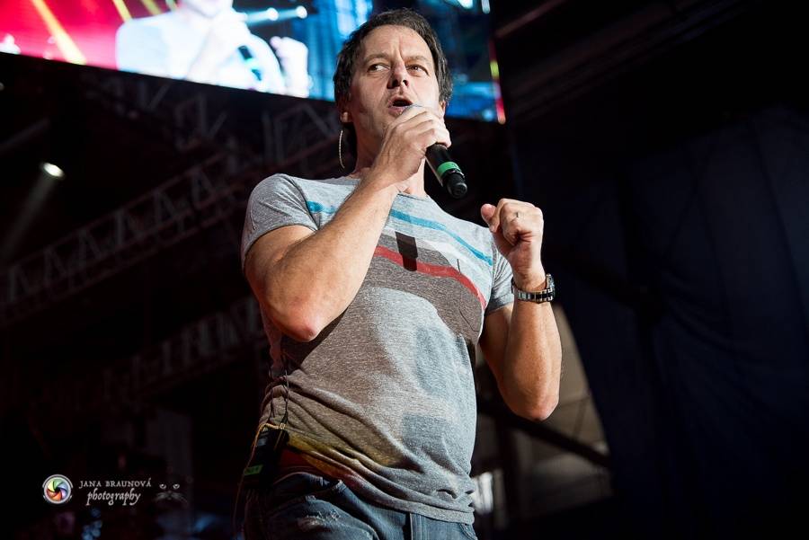 Pavol Habera s kapelou Team rozžhavil plzeňský zimní stadion