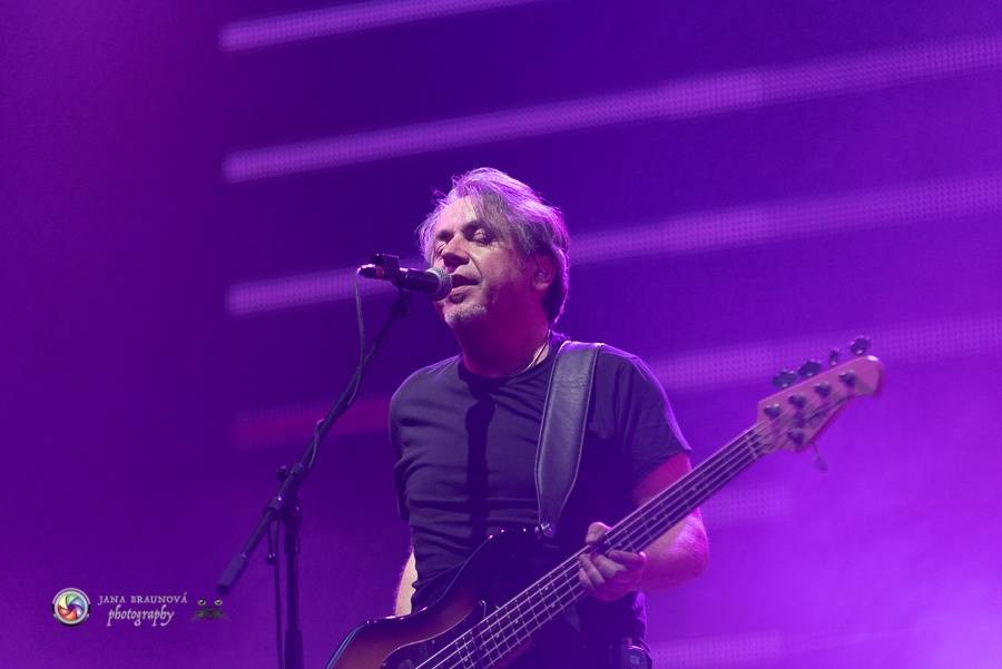 Pavol Habera s kapelou Team rozžhavil plzeňský zimní stadion