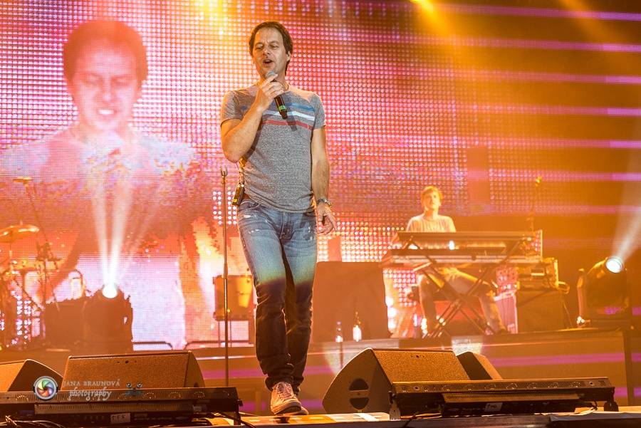 Pavol Habera s kapelou Team rozžhavil plzeňský zimní stadion