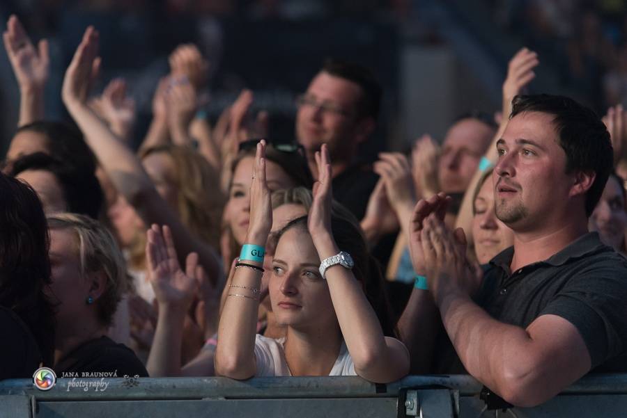 Pavol Habera s kapelou Team rozžhavil plzeňský zimní stadion