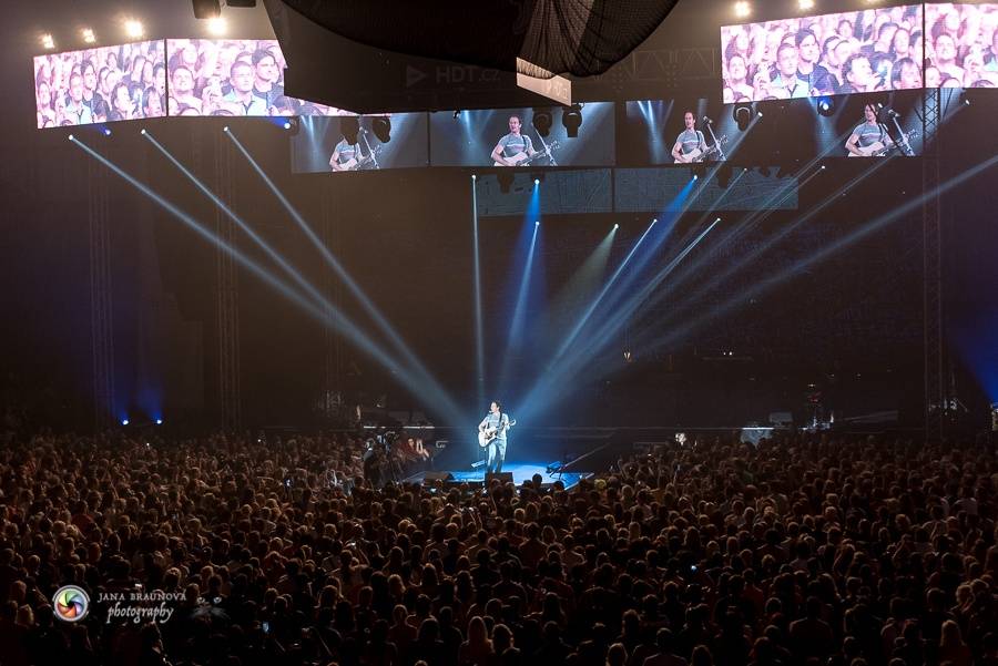 Pavol Habera s kapelou Team rozžhavil plzeňský zimní stadion