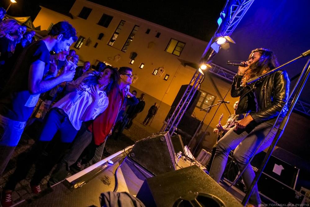 Slivenecké letnice podesáté: hvězdami byli Plastic People Of The Universe, Tichá dohoda i Žlutý pes