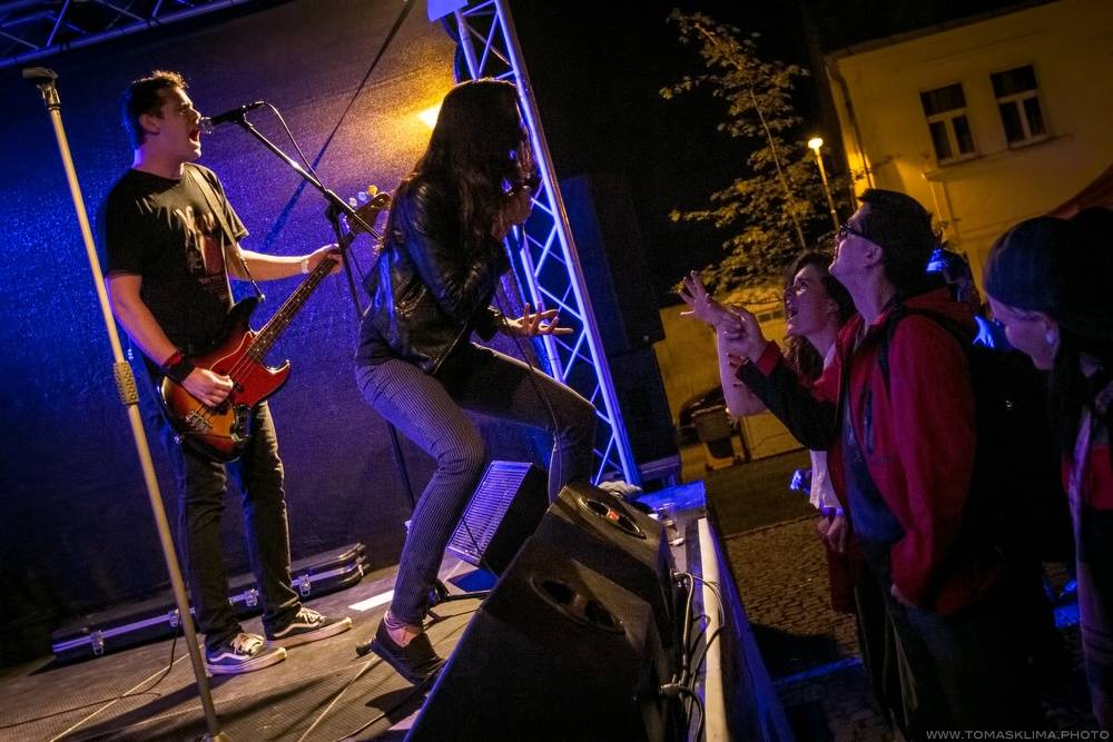 Slivenecké letnice podesáté: hvězdami byli Plastic People Of The Universe, Tichá dohoda i Žlutý pes