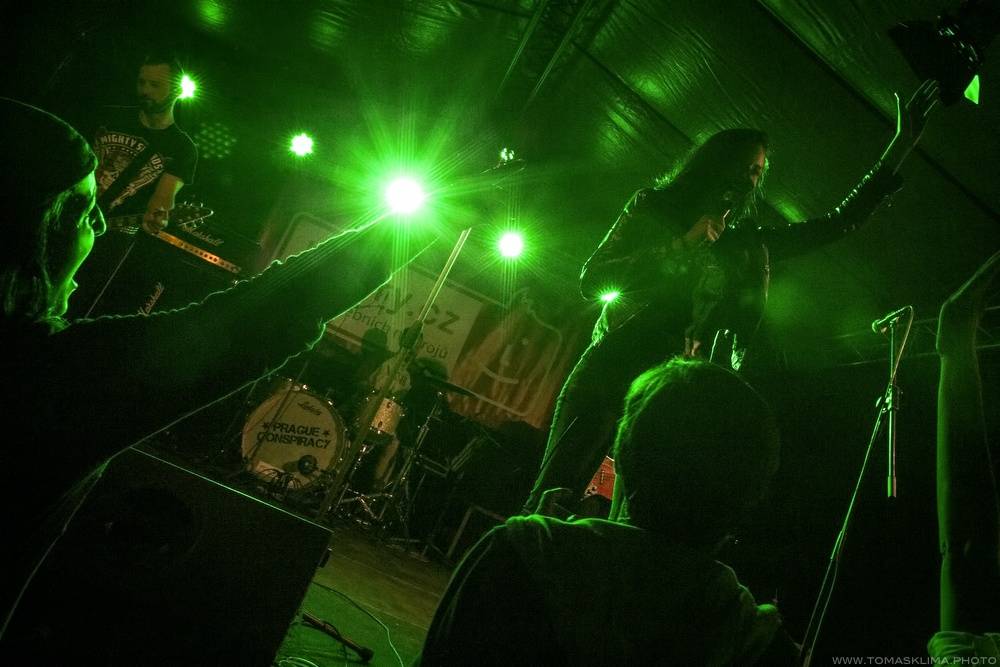 Slivenecké letnice podesáté: hvězdami byli Plastic People Of The Universe, Tichá dohoda i Žlutý pes