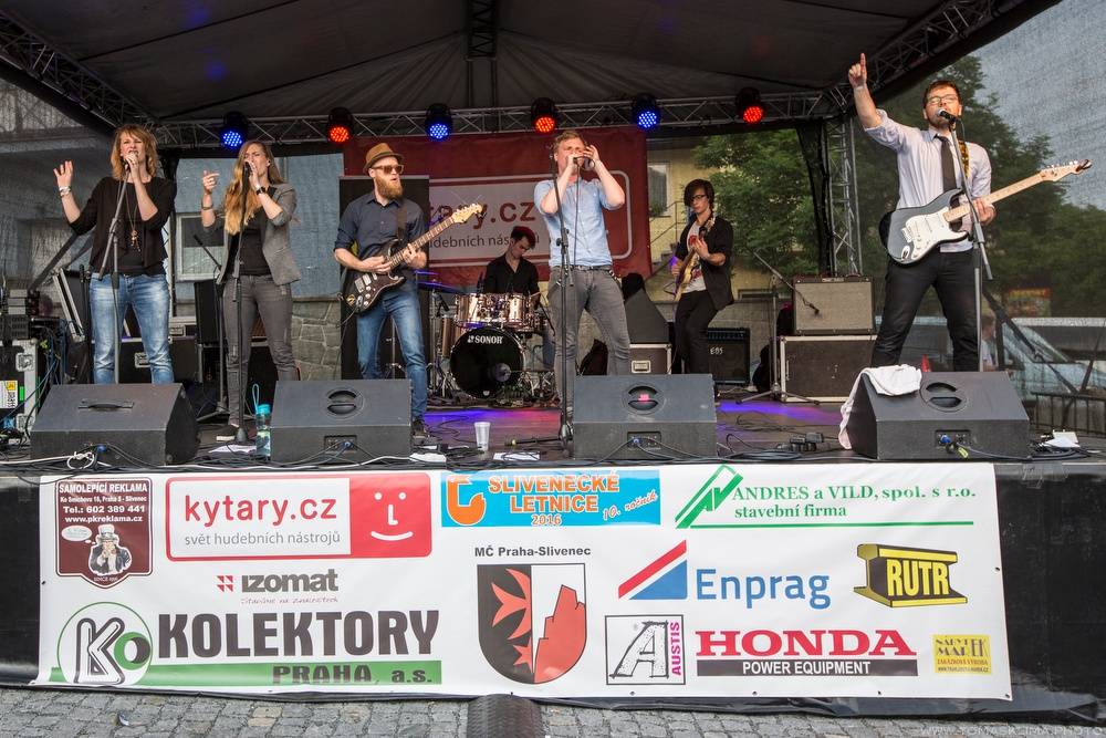 Slivenecké letnice podesáté: hvězdami byli Plastic People Of The Universe, Tichá dohoda i Žlutý pes