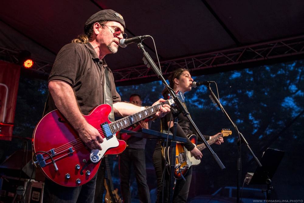 Slivenecké letnice podesáté: hvězdami byli Plastic People Of The Universe, Tichá dohoda i Žlutý pes