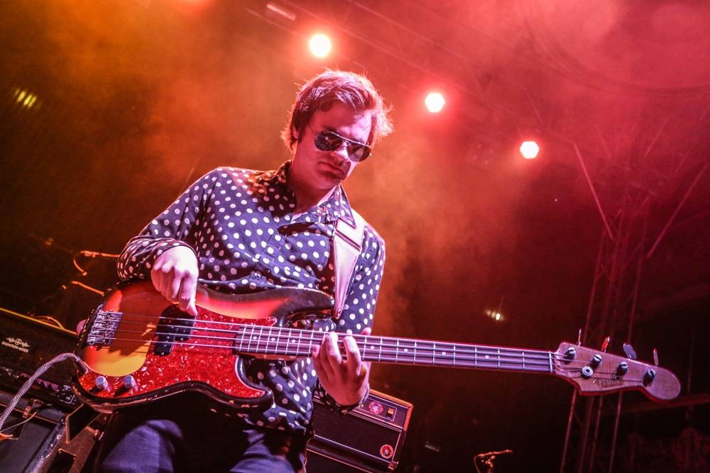 Simon Neil z Biffy Clyro řval jako lev a s ním i stovky lidí v Lucerně