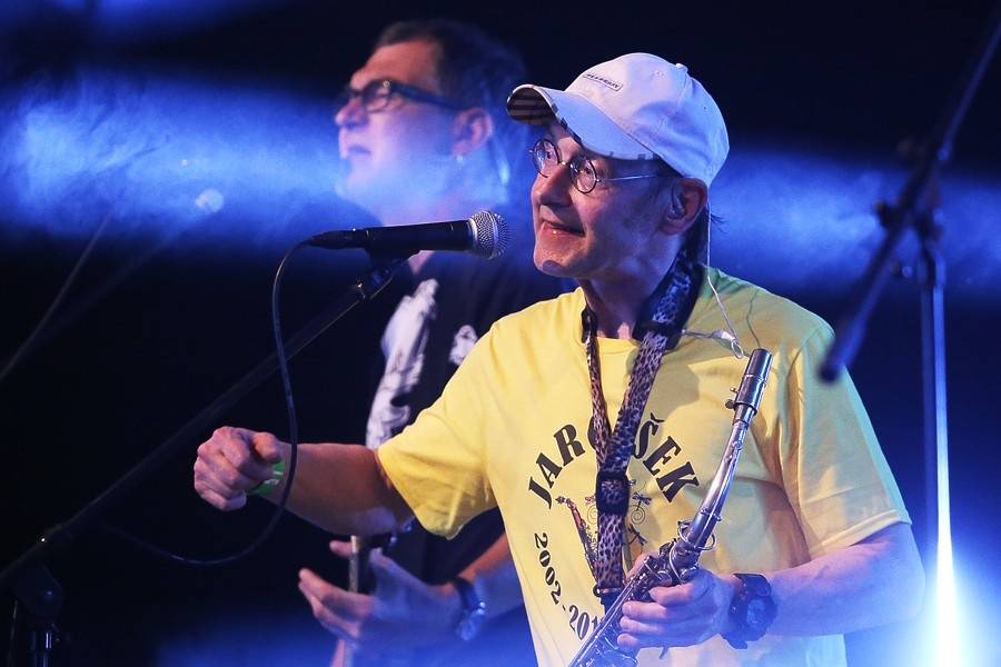 Tři sestry a Vypsaná Fixa zahráli mutěnickým vinařům