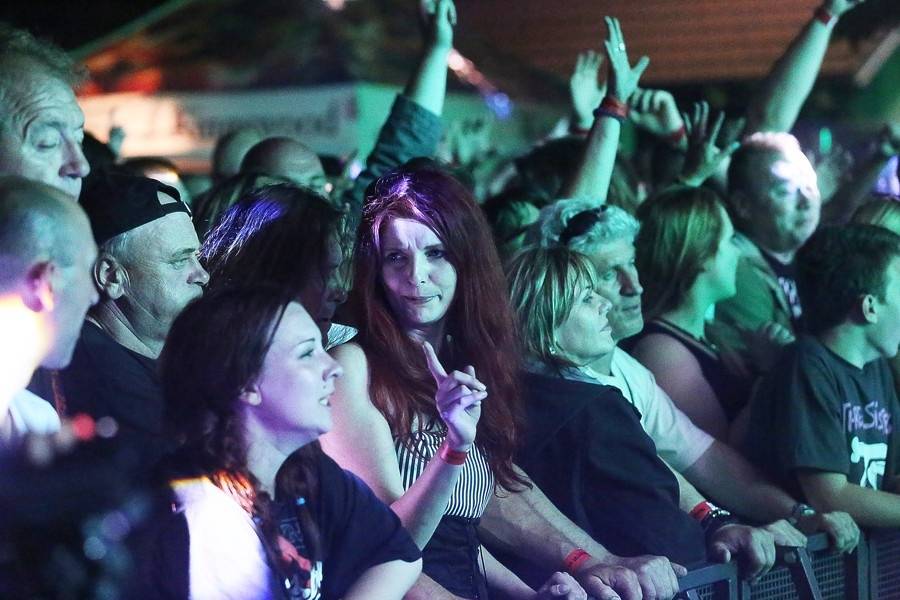 Tři sestry a Vypsaná Fixa zahráli mutěnickým vinařům