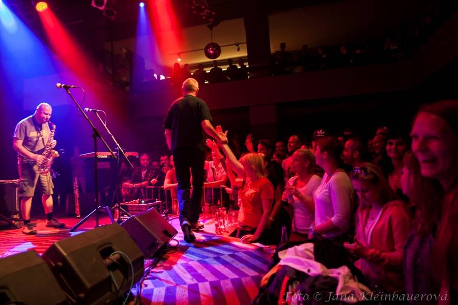 Mňága a Žďorp před třicítkou: V Praze fanoušky bavili od začátku až do konce