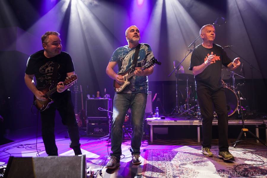 Mňága a Žďorp před třicítkou: V Praze fanoušky bavili od začátku až do konce