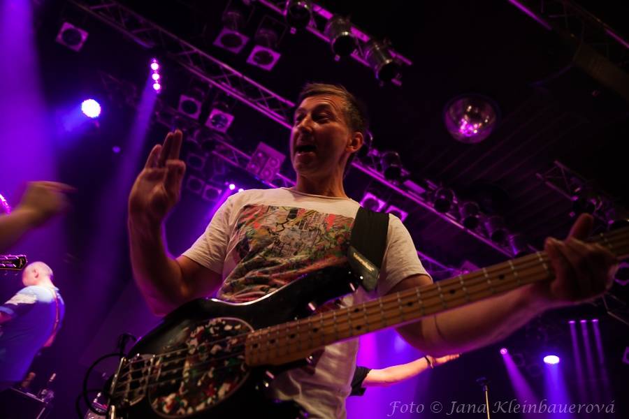 Mňága a Žďorp před třicítkou: V Praze fanoušky bavili od začátku až do konce