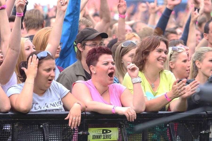 Topfest dorazil ze Slovenska poprvé na Moravu: na zámku Slavkov hráli Chinaski, Čechomor i Miro Žbirka