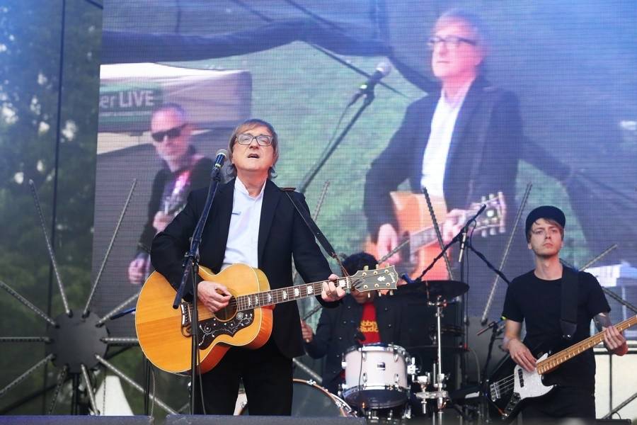 Topfest dorazil ze Slovenska poprvé na Moravu: na zámku Slavkov hráli Chinaski, Čechomor i Miro Žbirka