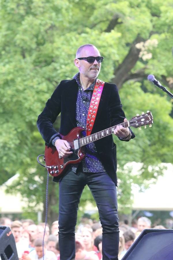 Topfest dorazil ze Slovenska poprvé na Moravu: na zámku Slavkov hráli Chinaski, Čechomor i Miro Žbirka